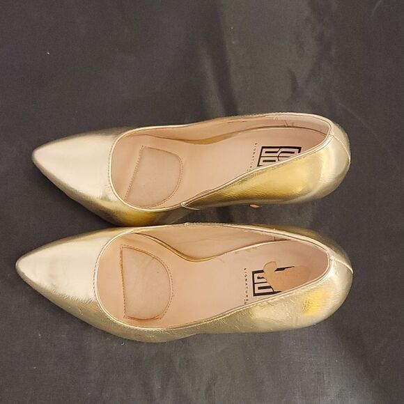 BRAND NEW SIGNATURE WOMEN'S HIGH HEEL STILETTOS PUMP - Picture 11 of 16